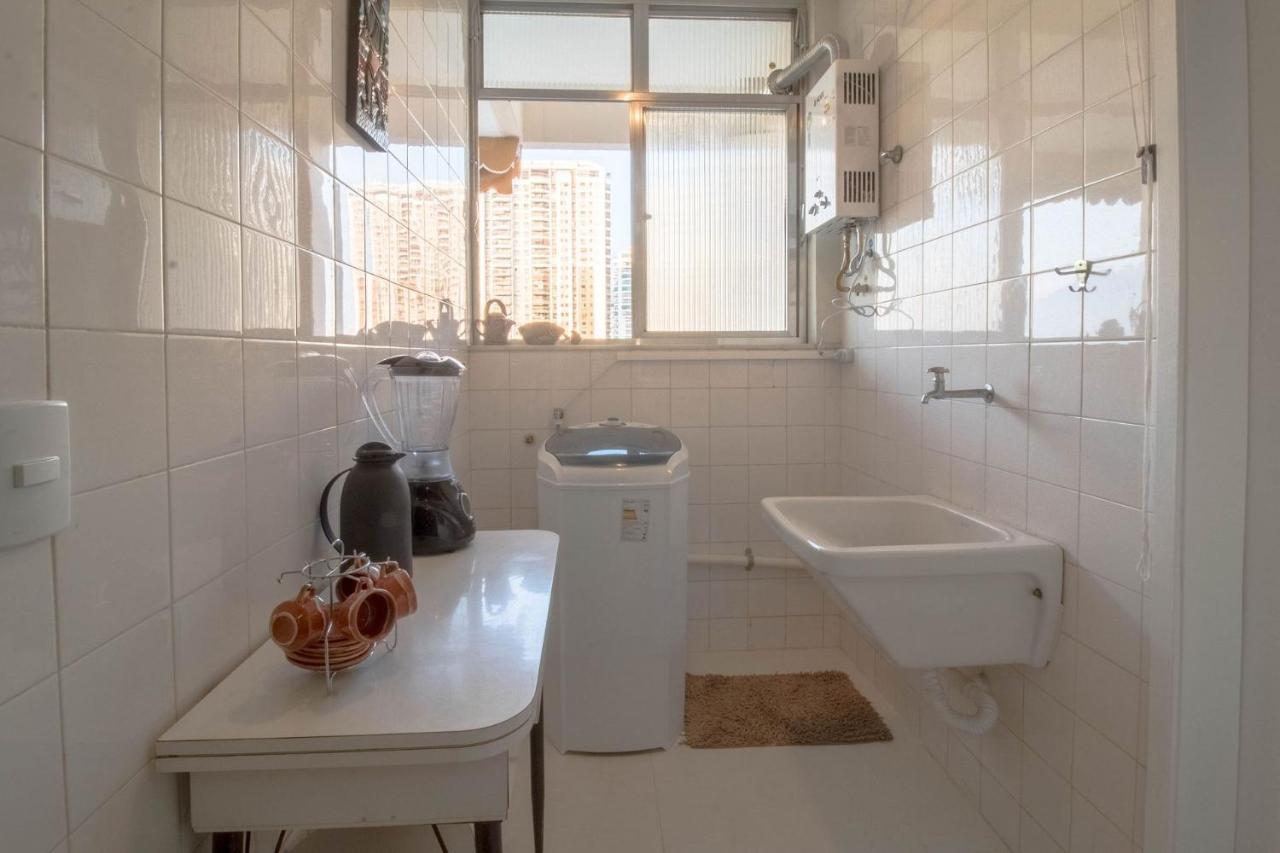 Apartamento Omar Do Rio - Mh 513 Qto&sala Com Garagem, Vista Pra Piscina, Condominio Com Estrutura Completa, Sauna E Academia, Internet 35mbps Rio de Janeiro